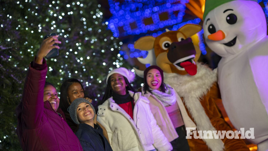 lake compounce holiday lights special christmas event