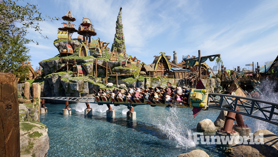 universal epic universe berk Hiccup's Wing Gliders roller coaster