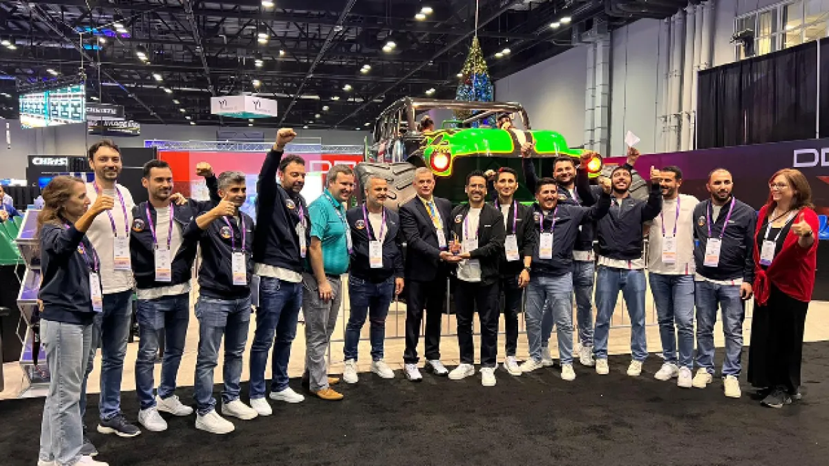 Dof Robotics team celebrating brass ring award