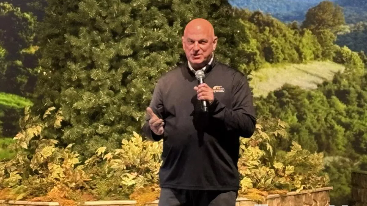 Silver Dollar City Announcement Brad Thomas