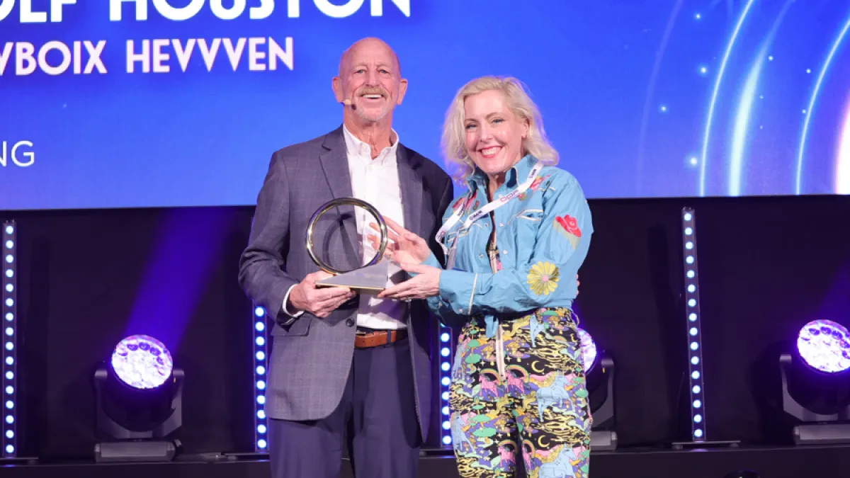 iaapa honors 2025 best new building renovation or new build meow wolf houstin