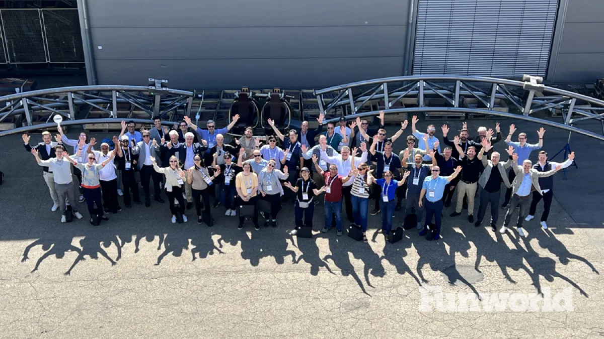iaapa honors 2025 edutours mach rides group attendees