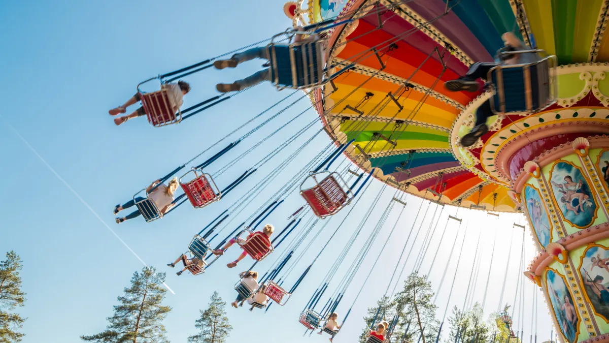 Spinning ride at amusement park