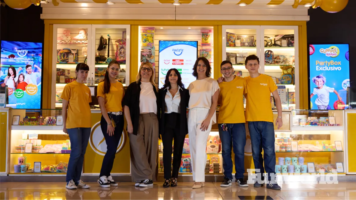 luciana periales at neverland team members