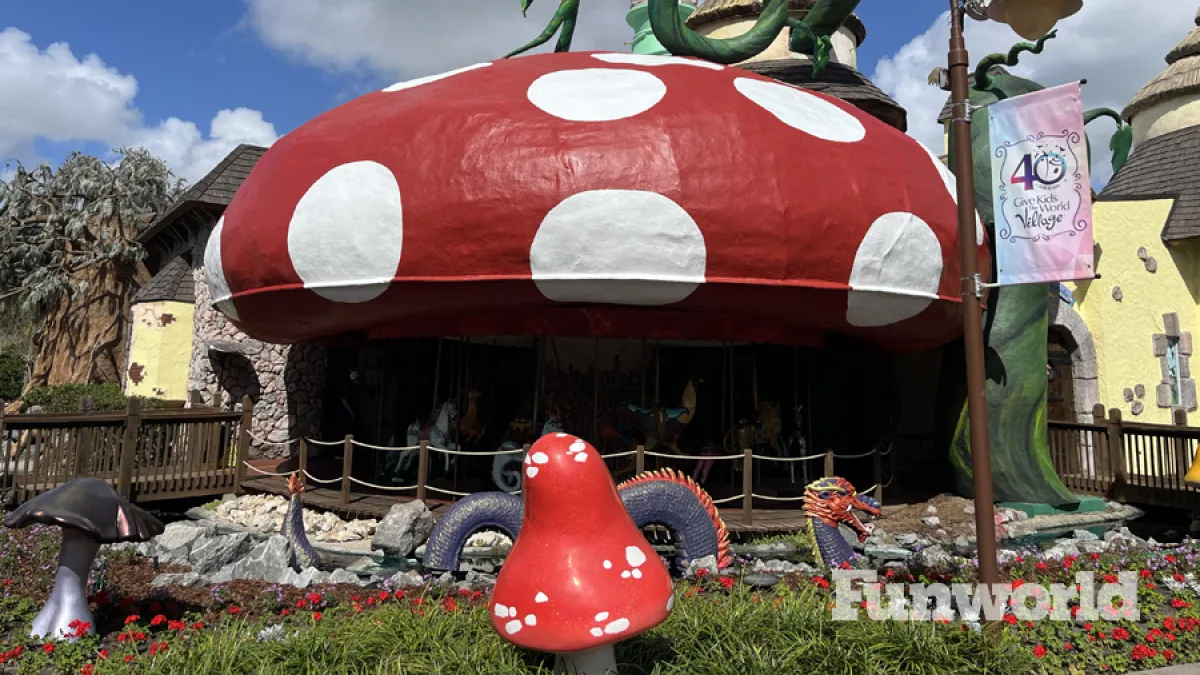 gktw 40th anniversary carousel