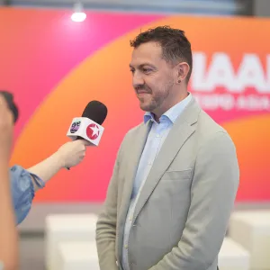 Massi speaking with media at IAAPA Expo Asia 2025