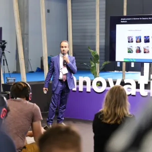A speaker at an IAAPA Expo