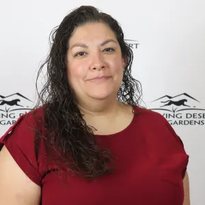 Elisa Escobar Headshot