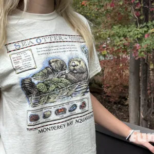 montery bay aquarium otter tee shirt