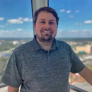 Tim Swengros Headshot