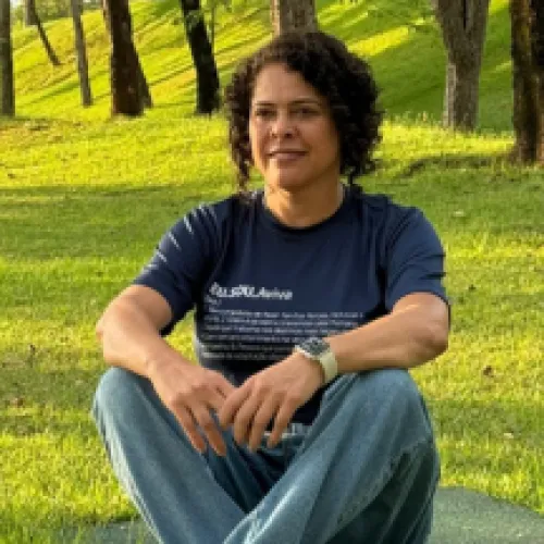 Neide Tavares