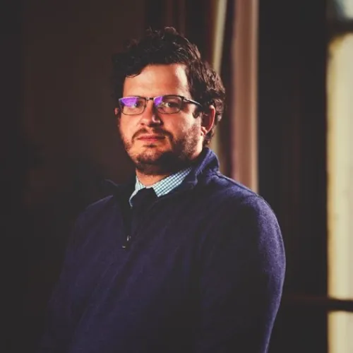 Josh Litvik Headshot