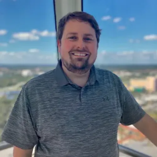 Tim Swengros Headshot