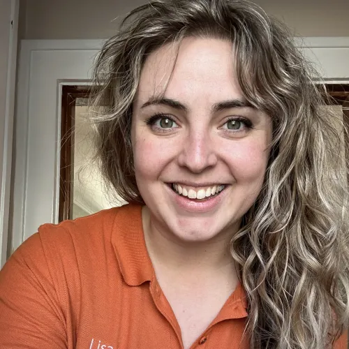 Lisa Zimmerman Headshot