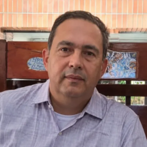 Mauricio López