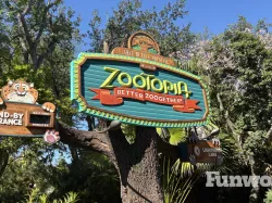 disney animal kingdom zootopia sign
