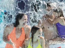 water park family