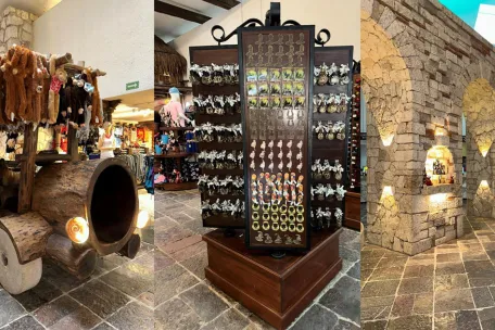 Xcaret Main Plaza Raices de Mexico