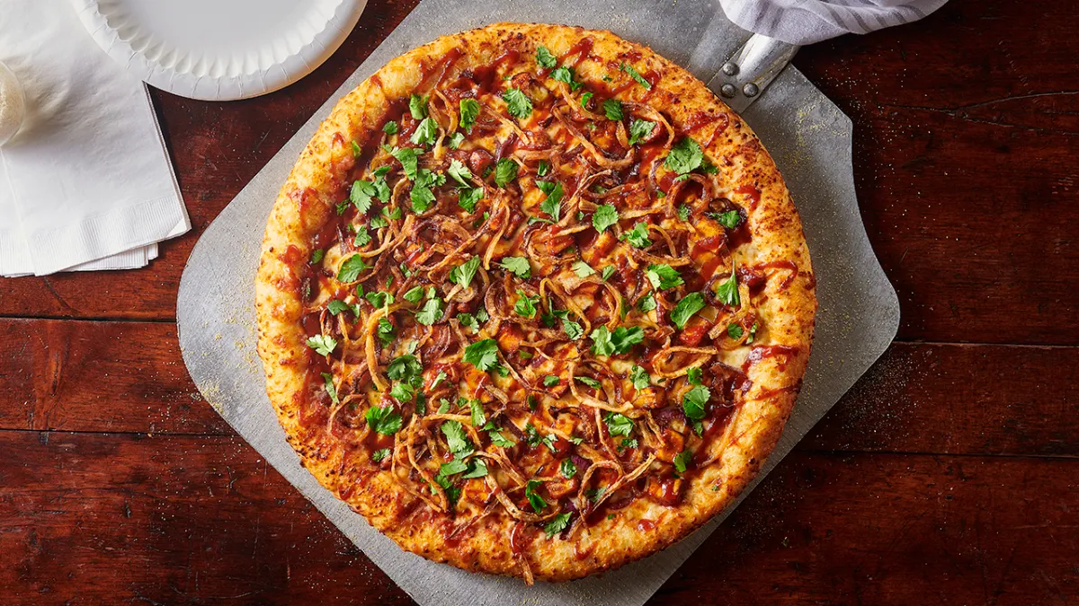 Villa Prima BBQ Chicken Pizza CJ Schwans