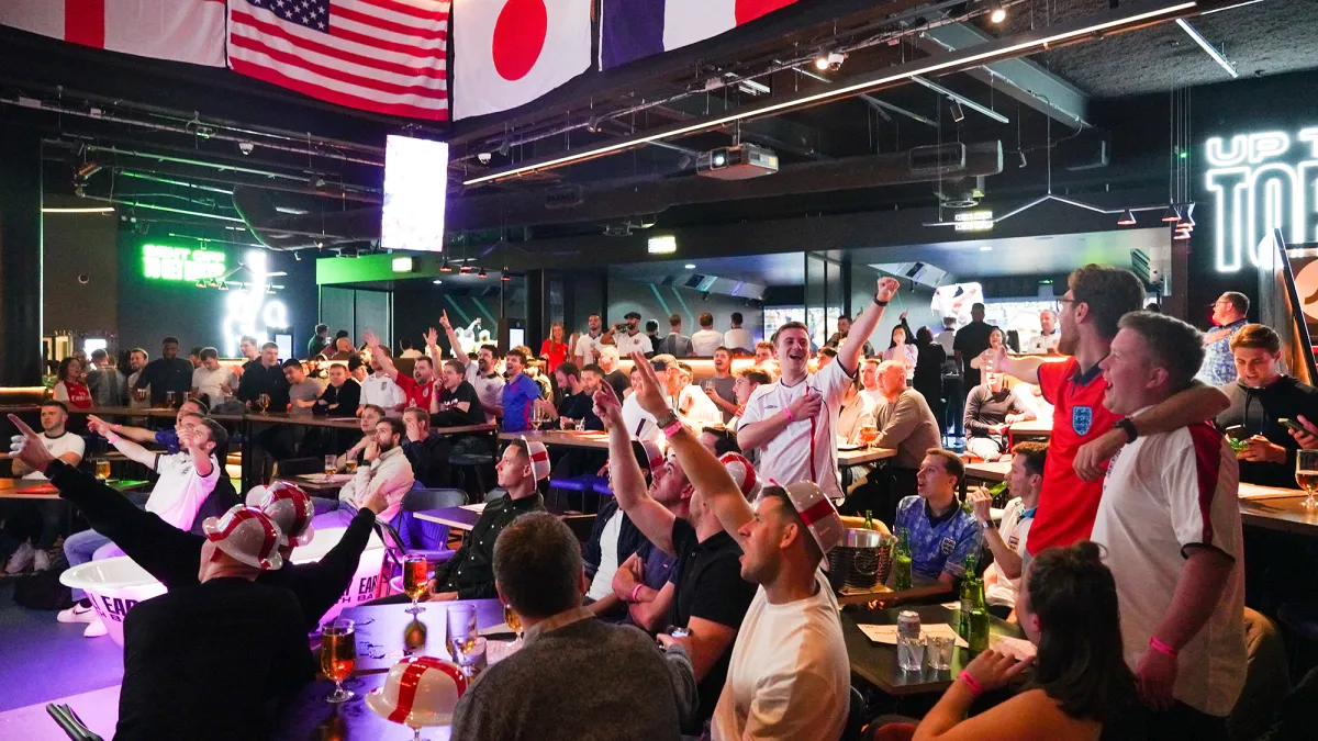 TOCA Social England versus USA Crowd