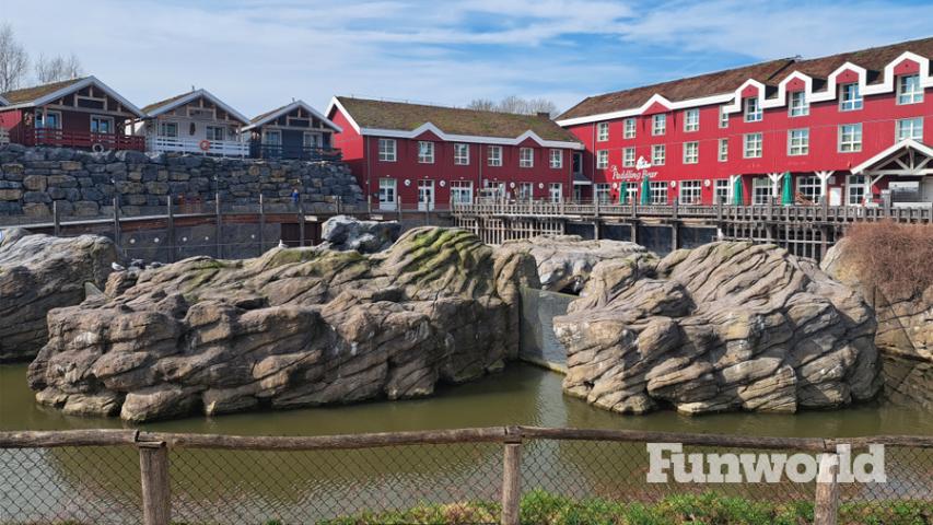 theme park hotel pairi daiza resort paddling bear hotel